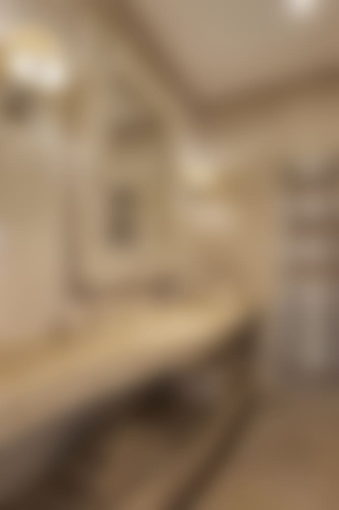 Its en-suite shower room.